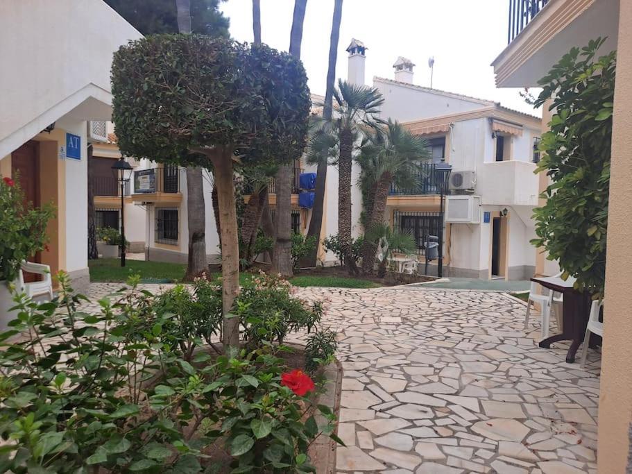 Vera Shore 4 Persons 2 Pools And Beach 200 M Exterior photo